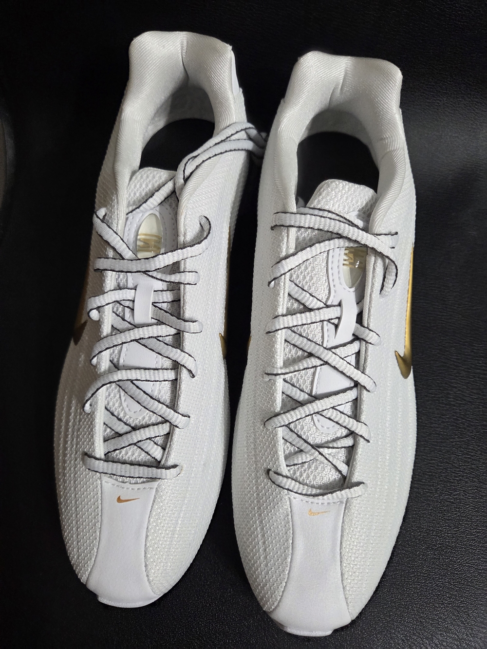 Nike Woman Shoes Shox Z White/Metallic Gold/Varsity Red Size. 8.5